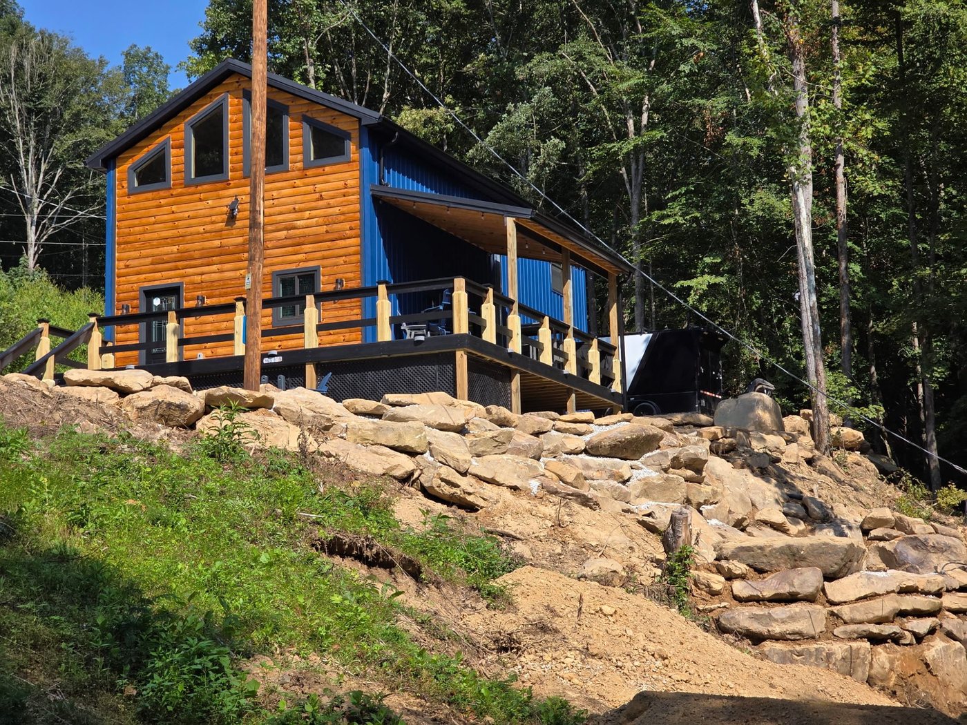 Karla's Creek cabin on the hillside